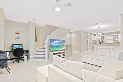 1033 NE 17th Way #2003, Fort Lauderdale, FL 33304 - Photo 1