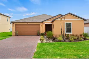 701 Carlyle Wy, Fort Pierce, FL 34947 - Photo 1