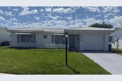 1901 SW 14th Avenue, Boynton Beach, FL 33426 - Photo 1