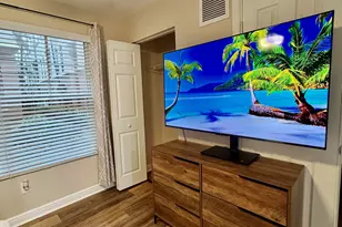 1033 NE 17th Way, Fort Lauderdale, FL 33304 - Photo 13