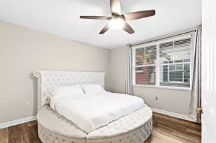 1033 NE 17th Way, Fort Lauderdale, FL 33304 - Photo 7