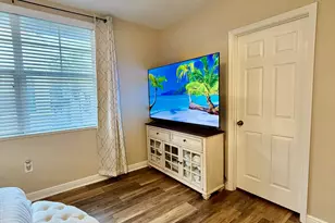 1033 NE 17th Way, Fort Lauderdale, FL 33304 - Photo 9