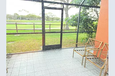 1641 Fairway Road, Pembroke Pines, FL 33026 - Photo 23