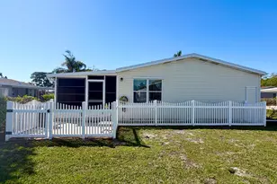 8181 14th Hole Dr, Port Saint Lucie, FL 34952 - Photo 5