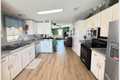 8181 14th Hole Drive, Port Saint Lucie, FL 34952 - Photo 15