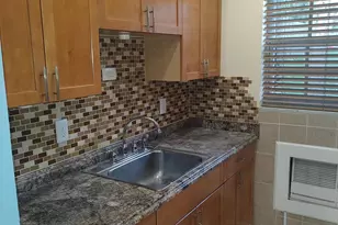 3240 NE 16th St, Pompano Beach, FL 33062 - Photo 7