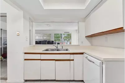 4955 NW 47th Terrace, Tamarac, FL 33319 - Photo 5