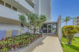 3640 N Ocean Dr, Riviera Beach, FL 33404 - Photo 53