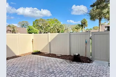 7206 72nd Way, West Palm Beach, FL 33407 - Photo 3