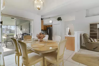 702 SE Lighthouse Avenue SE, Port Saint Lucie, FL 34983 - Photo 9