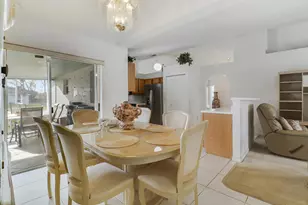 702 SE Lighthouse Ave SE, Port Saint Lucie, FL 34983 - Photo 9