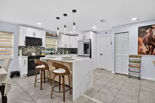 900 SW 12th St, Belle Glade, FL 33430 - Photo 13