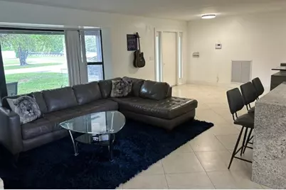 2400 SW 86th Avenue, Davie, FL 33324 - Photo 3