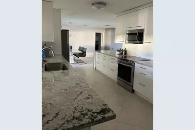 2400 SW 86th Avenue, Davie, FL 33324 - Photo 13