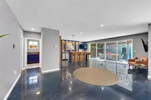 640 NE 17th Way, Fort Lauderdale, FL 33304 - Photo 11