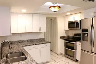 1440 NW 70th Ln, Margate, FL 33063 - Photo 5