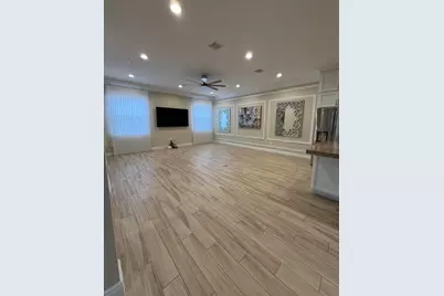 12444 NW 18th Court, Pembroke Pines, FL 33028 - Photo 7