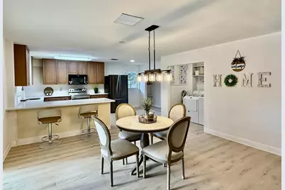 2503 Chesterfield Drive, Fort Pierce, FL 34982 - Photo 5