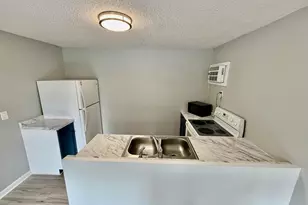 2503 Chesterfield Dr, Fort Pierce, FL 34982 - Photo 47