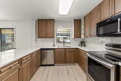 2503 Chesterfield Drive, Fort Pierce, FL 34982 - Photo 17