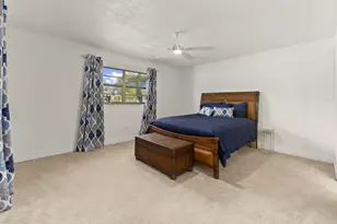 2503 Chesterfield Dr, Fort Pierce, FL 34982 - Photo 29