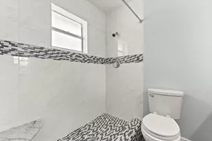 2503 Chesterfield Dr, Fort Pierce, FL 34982 - Photo 27