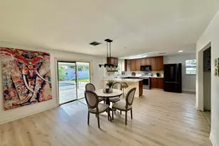 2503 Chesterfield Dr, Fort Pierce, FL 34982 - Photo 13