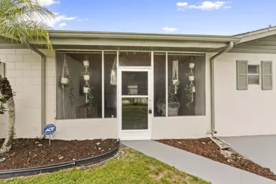 2503 Chesterfield Drive, Fort Pierce, FL 34982 - Photo 5
