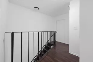 3907 NW 76th Terrace, Hollywood, FL 33024 - Photo 11