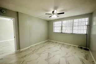 1333 E Hallandale Beach Blvd, Hallandale Beach, FL 33009 - Photo 15