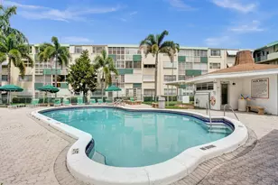 1333 E Hallandale Beach Blvd, Hallandale Beach, FL 33009 - Photo 25