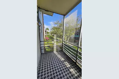 16750 NE 14th Avenue #211, Miami, FL 33162 - Photo 11