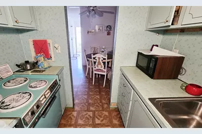 16750 NE 14th Avenue #211, Miami, FL 33162 - Photo 5