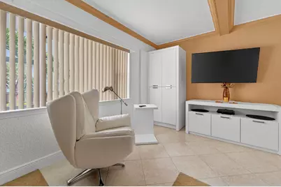 3200 NE 7th Court #Unit 201a, Pompano Beach, FL 33062 - Photo 5