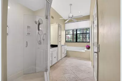 21700 Club Villa Terrace, Boca Raton, FL 33433 - Photo 45
