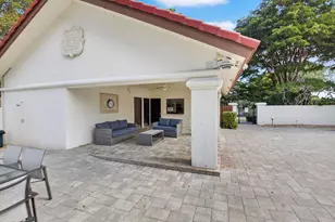 21700 Club Villa Terrace, Boca Raton, FL 33433 - Photo 55