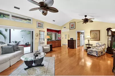 21700 Club Villa Terrace, Boca Raton, FL 33433 - Photo 15
