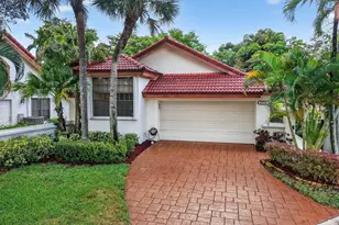 21700 Club Villa Terrace, Boca Raton, FL 33433 - Photo 3