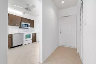 750 N Ocean Blvd, Pompano Beach, FL 33062 - Photo 17