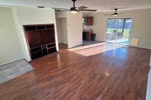 5638 SE Pine Ave, Stuart, FL 34997 - Photo 3