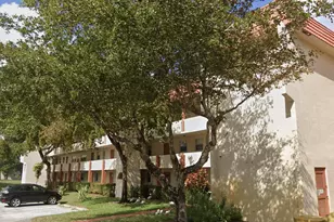 8051 N Sunrise Lakes Dr N, Sunrise, FL 33322 - Photo 1