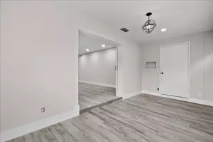 460 Franconia Cir, Lake Worth, FL 33467 - Photo 11