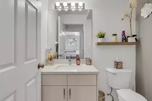 2221 NW 171st Terrace, Pembroke Pines, FL 33028 - Photo 13