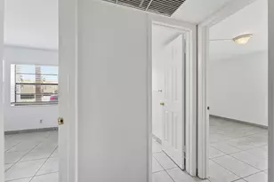 2671 Riverside Dr, Coral Springs, FL 33065 - Photo 23