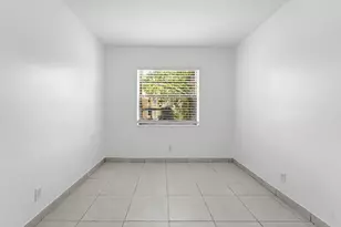 2671 Riverside Dr, Coral Springs, FL 33065 - Photo 21