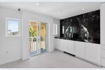 120 Jefferson Avenue, Miami Beach, FL 33139 - Photo 5