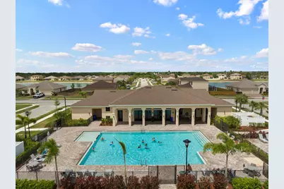 9945 E Villa Circle, Vero Beach, FL 32966 - Photo 1