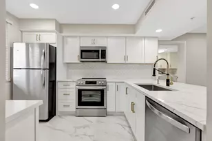 2501 Marina Isle Way, Jupiter, FL 33477 - Photo 5