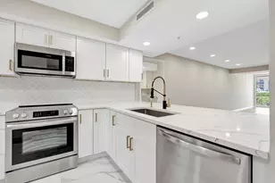 2501 Marina Isle Way, Jupiter, FL 33477 - Photo 7