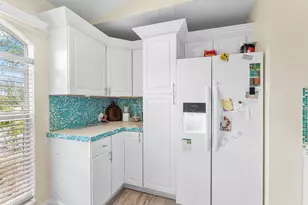 2114 SE Midtown Rd, Port Saint Lucie, FL 34952 - Photo 13